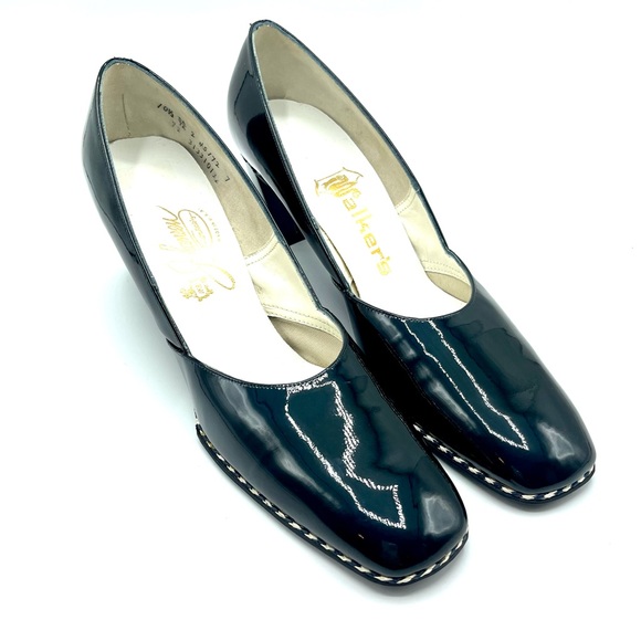 Johansen Vintage Patent Leather Pumps - Picture 5 of 9